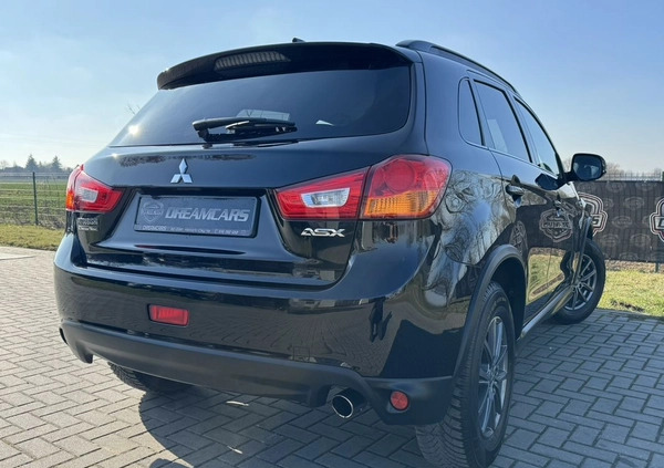 Mitsubishi ASX cena 55900 przebieg: 150000, rok produkcji 2017 z Malbork małe 781